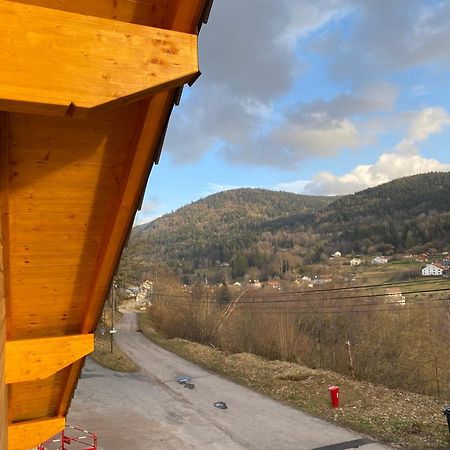 Les Chalets Des Capucines & Jacuzzi Privatif Rochesson Exterior foto